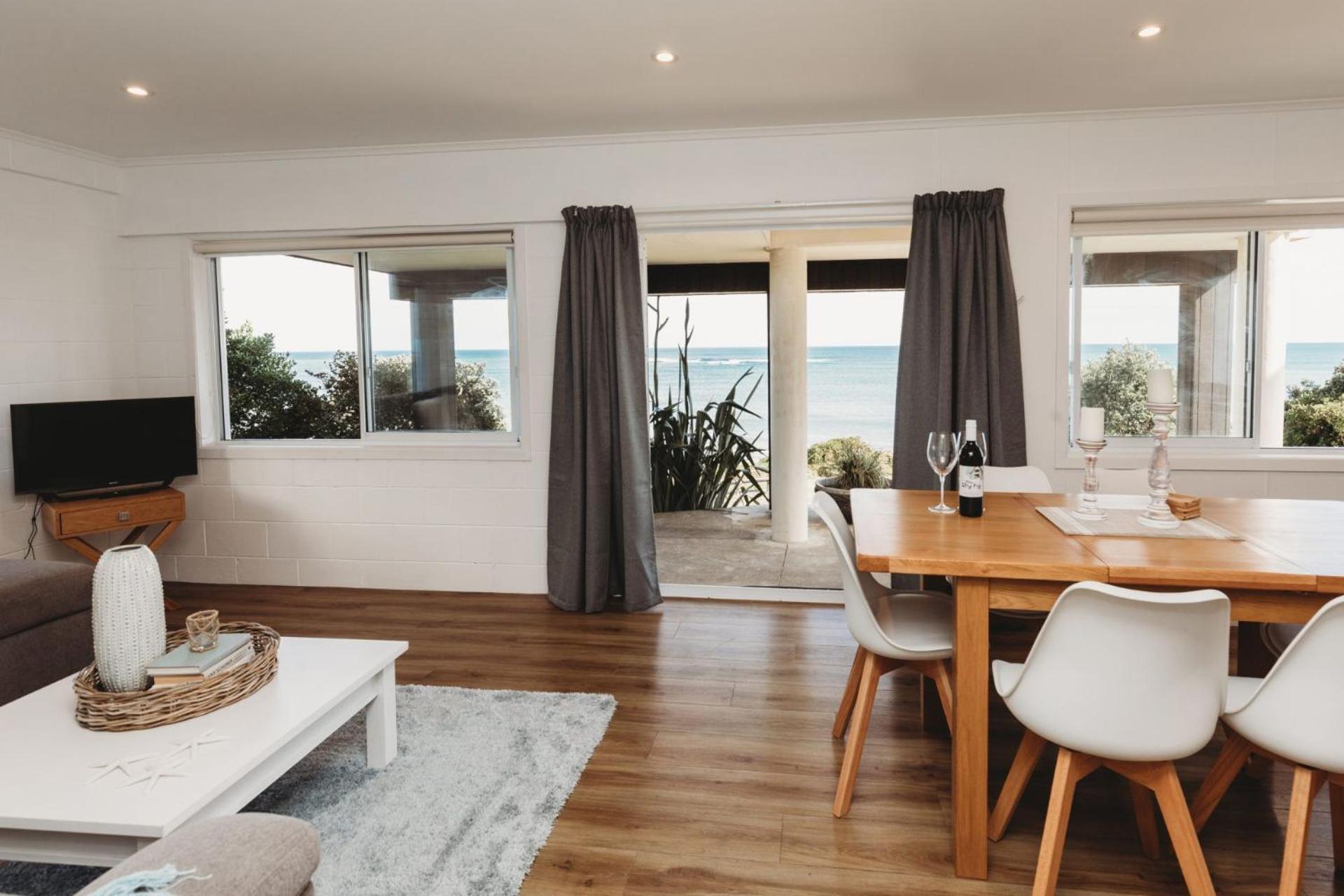 Wow On Wanaka Bay Apartment New Plymouth Exterior foto