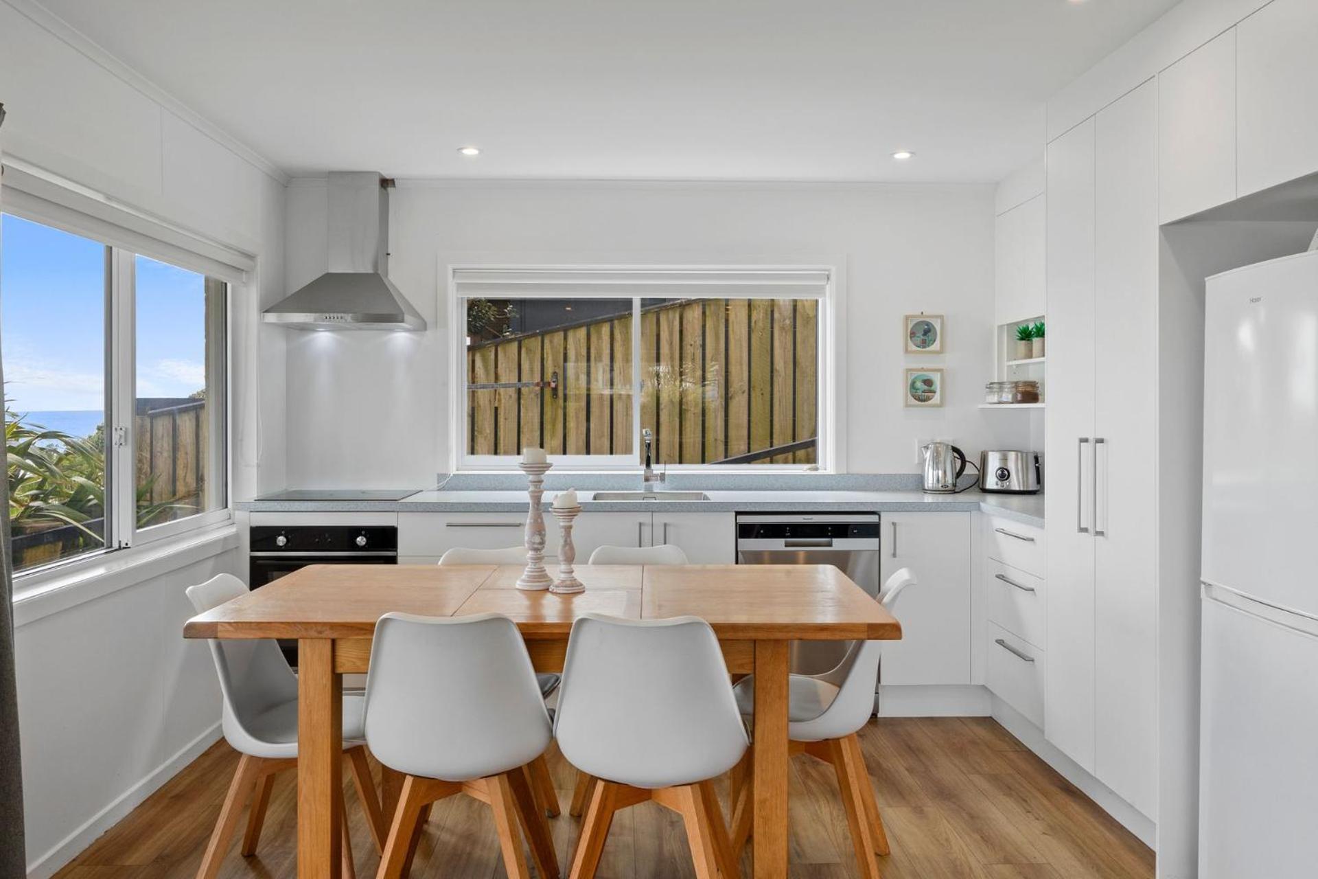 Wow On Wanaka Bay Apartment New Plymouth Exterior foto