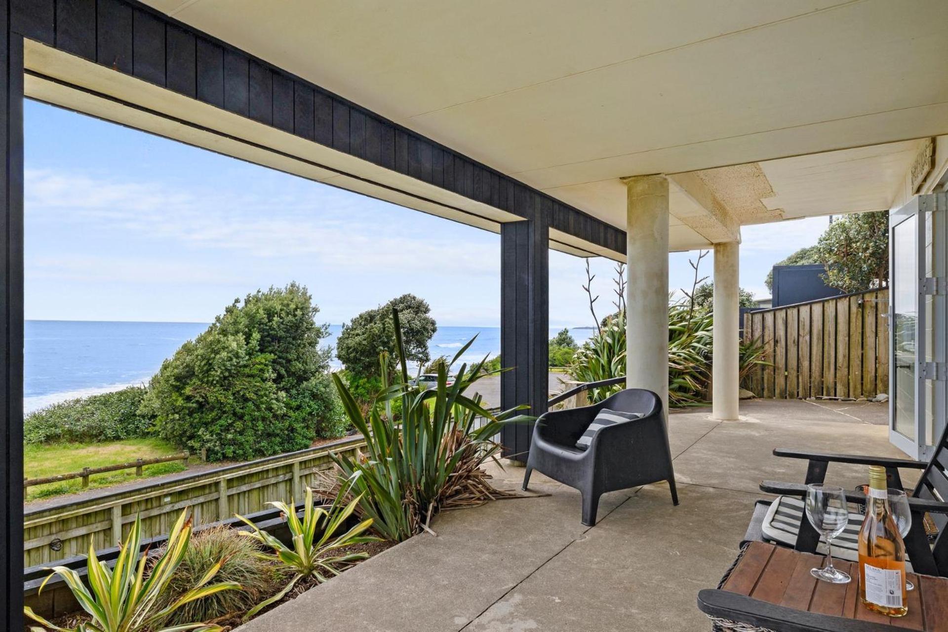 Wow On Wanaka Bay Apartment New Plymouth Exterior foto