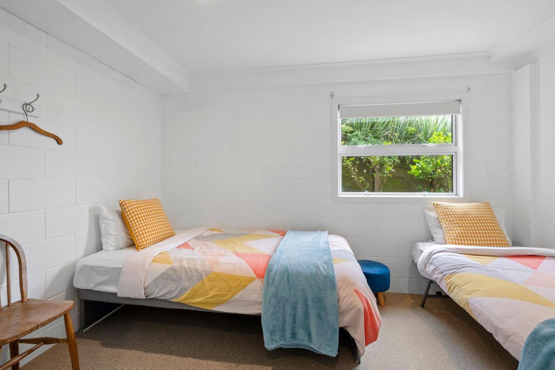 Wow On Wanaka Bay Apartment New Plymouth Exterior foto